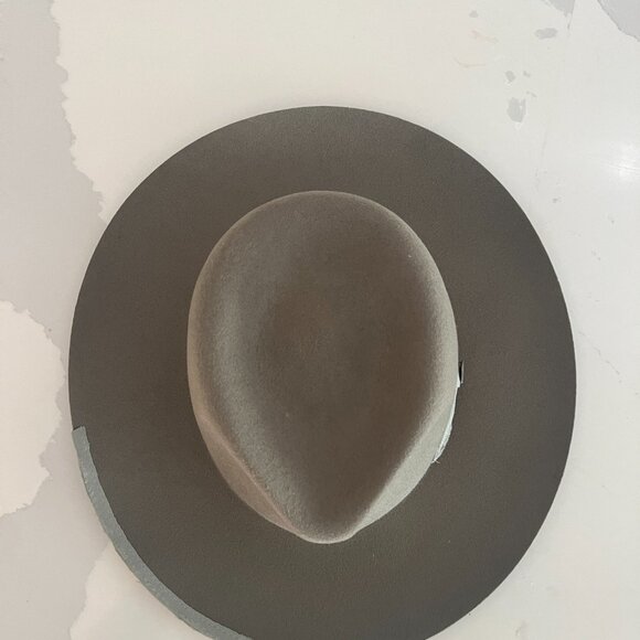 Two Roads Hat Co Delmar Distressed Fedora Size 59Large Olive 100% Wool - Picture 6 of 15